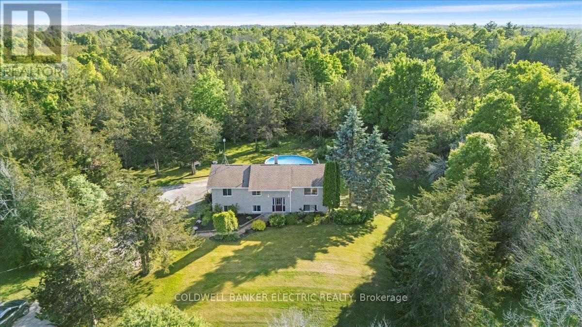 15 MCINTYRE ROAD, Prince Edward County, Ontario