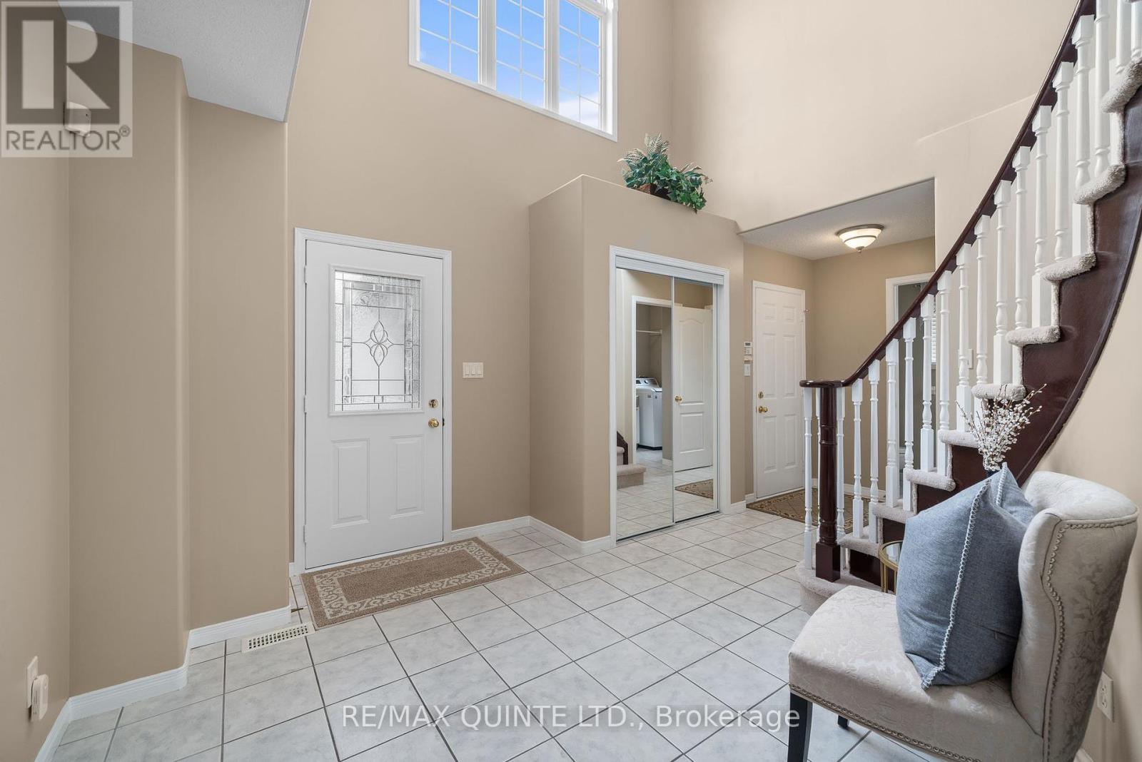 14 Hilton Place, Belleville, Ontario  K8P 5N2 - Photo 6 - X12234880