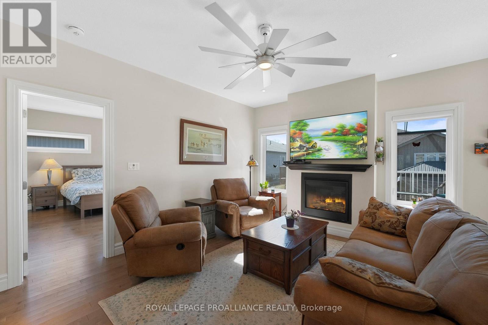 5 Conger Drive, Prince Edward County, Ontario  K0K 3L0 - Photo 18 - X12236836