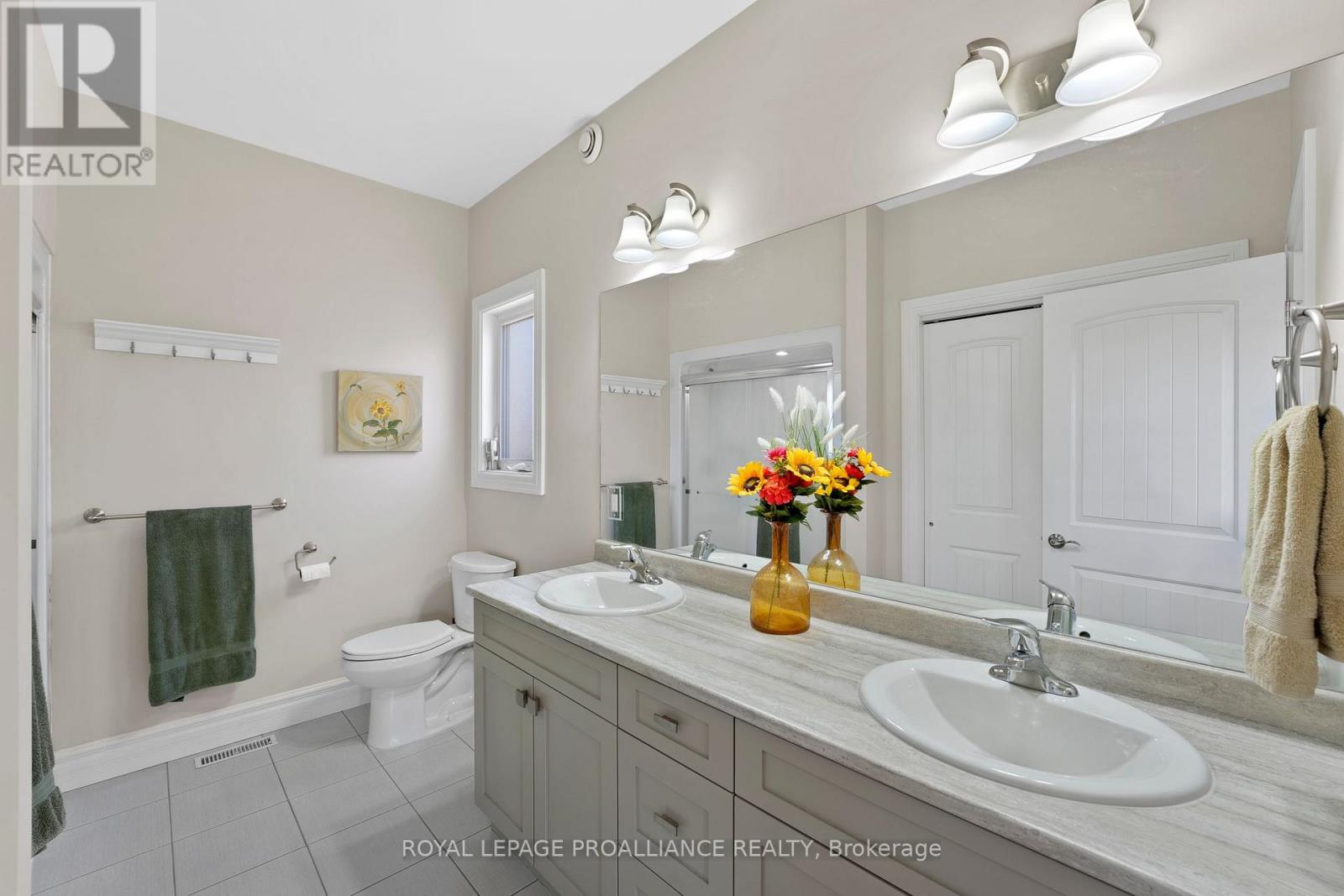 5 Conger Drive, Prince Edward County, Ontario  K0K 3L0 - Photo 23 - X12236836