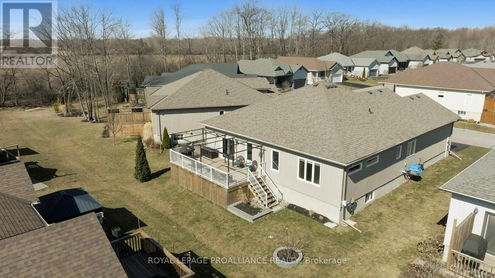 5 Conger Drive, Prince Edward County, Ontario  K0K 3L0 - Photo 38 - X12236836