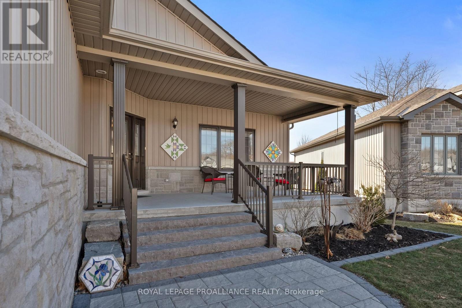5 Conger Drive, Prince Edward County, Ontario  K0K 3L0 - Photo 6 - X12236836