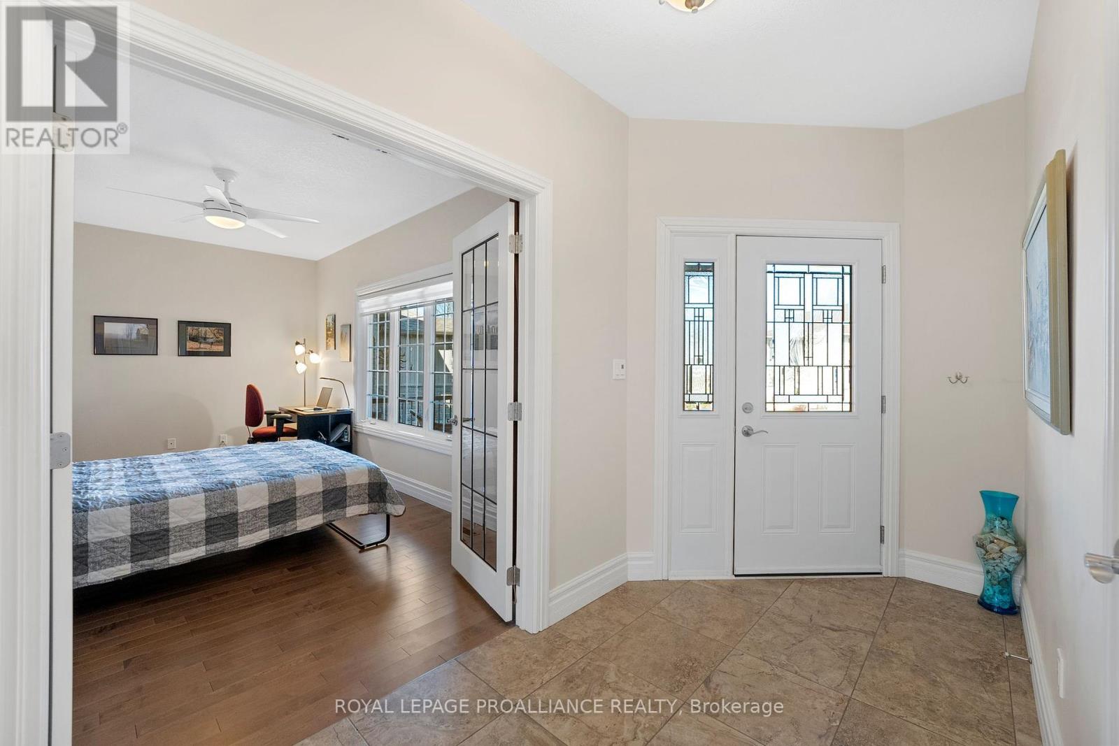 5 Conger Drive, Prince Edward County, Ontario  K0K 3L0 - Photo 9 - X12236836