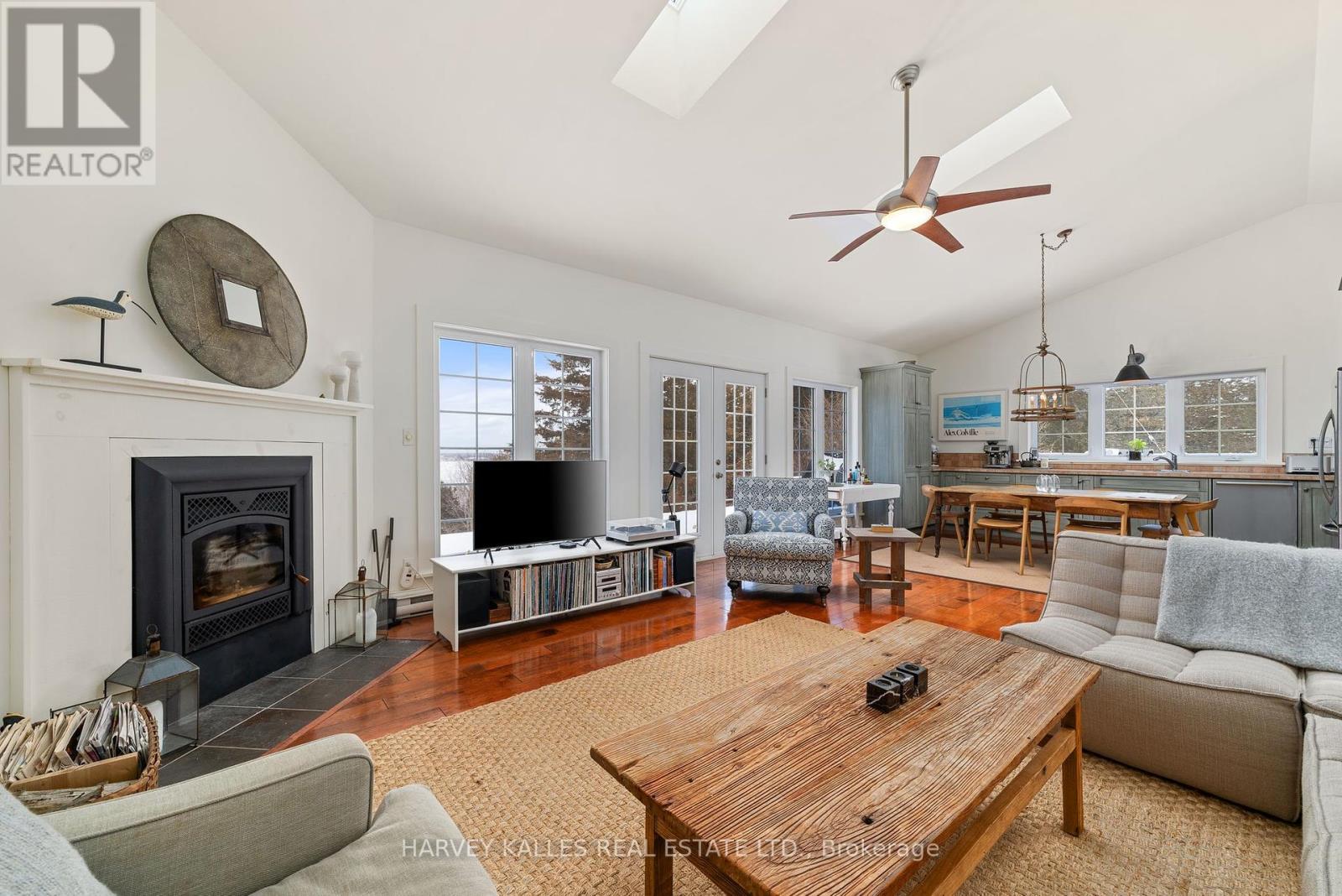 2992 County Rd 7 Road, Prince Edward County, Ontario  K0K 2T0 - Photo 38 - X12238222