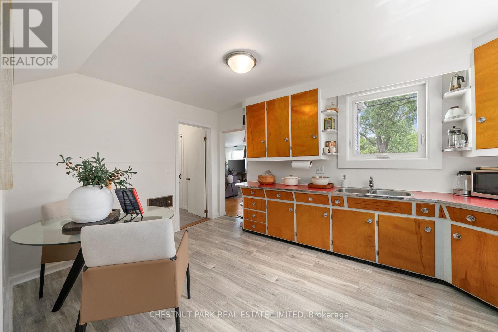 6 East Mary Street, Prince Edward County, Ontario  K0K 2T0 - Photo 16 - X12239691
