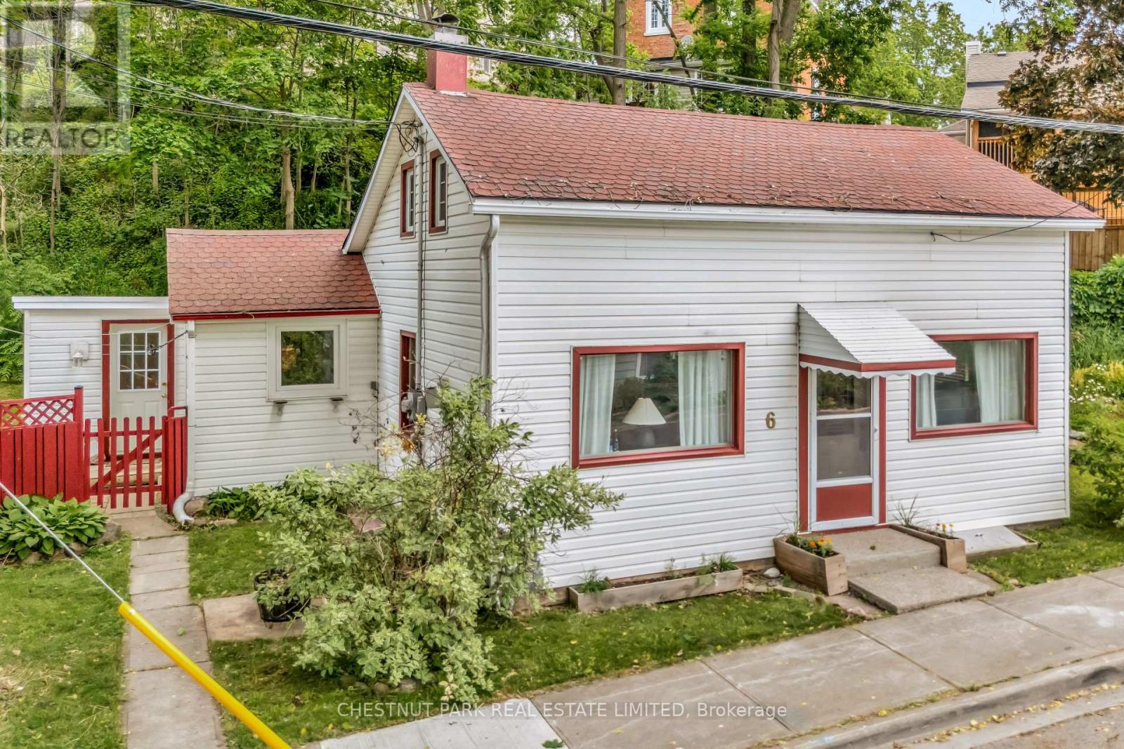 6 East Mary Street, Prince Edward County, Ontario  K0K 2T0 - Photo 3 - X12239691