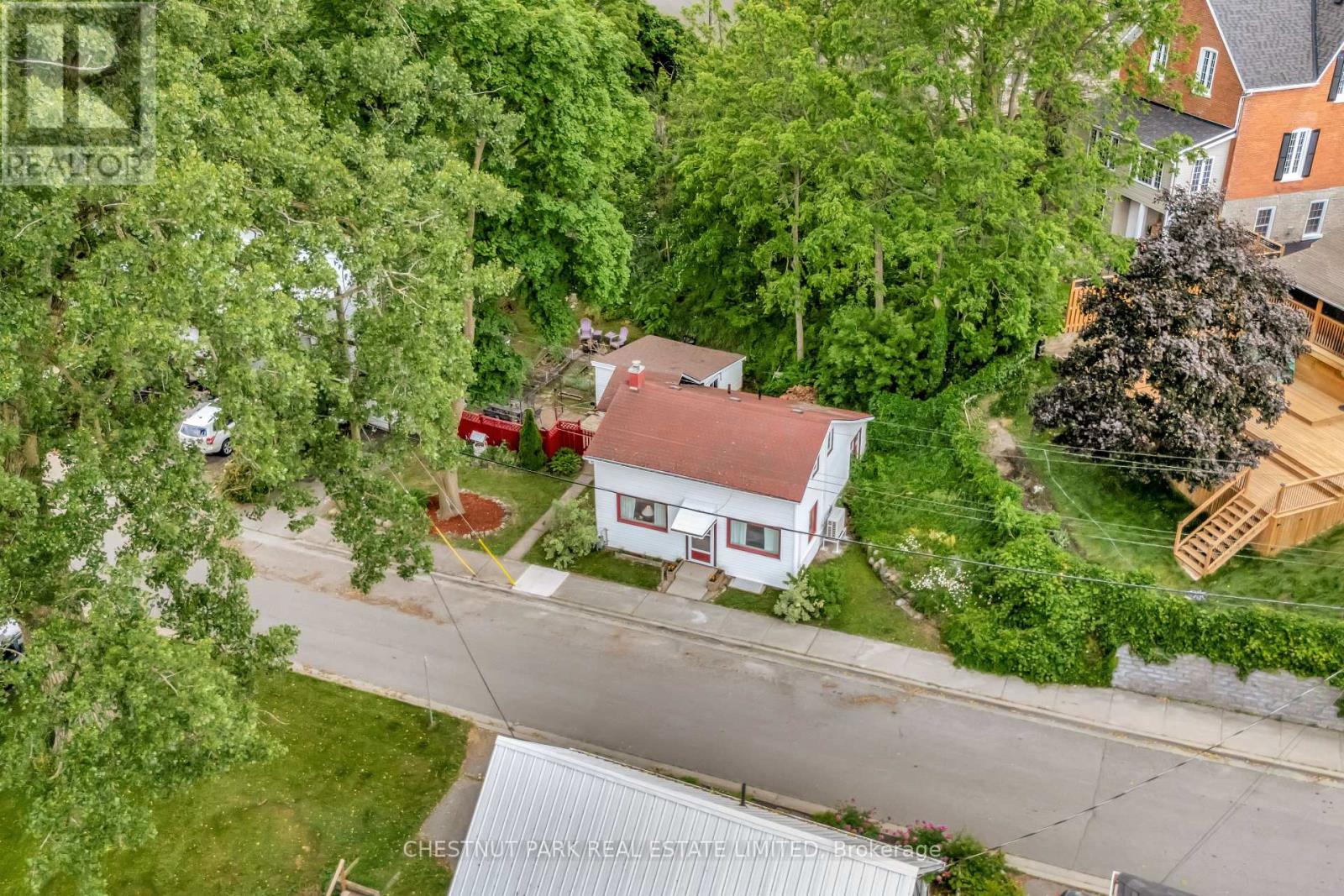 6 East Mary Street, Prince Edward County, Ontario  K0K 2T0 - Photo 33 - X12239691