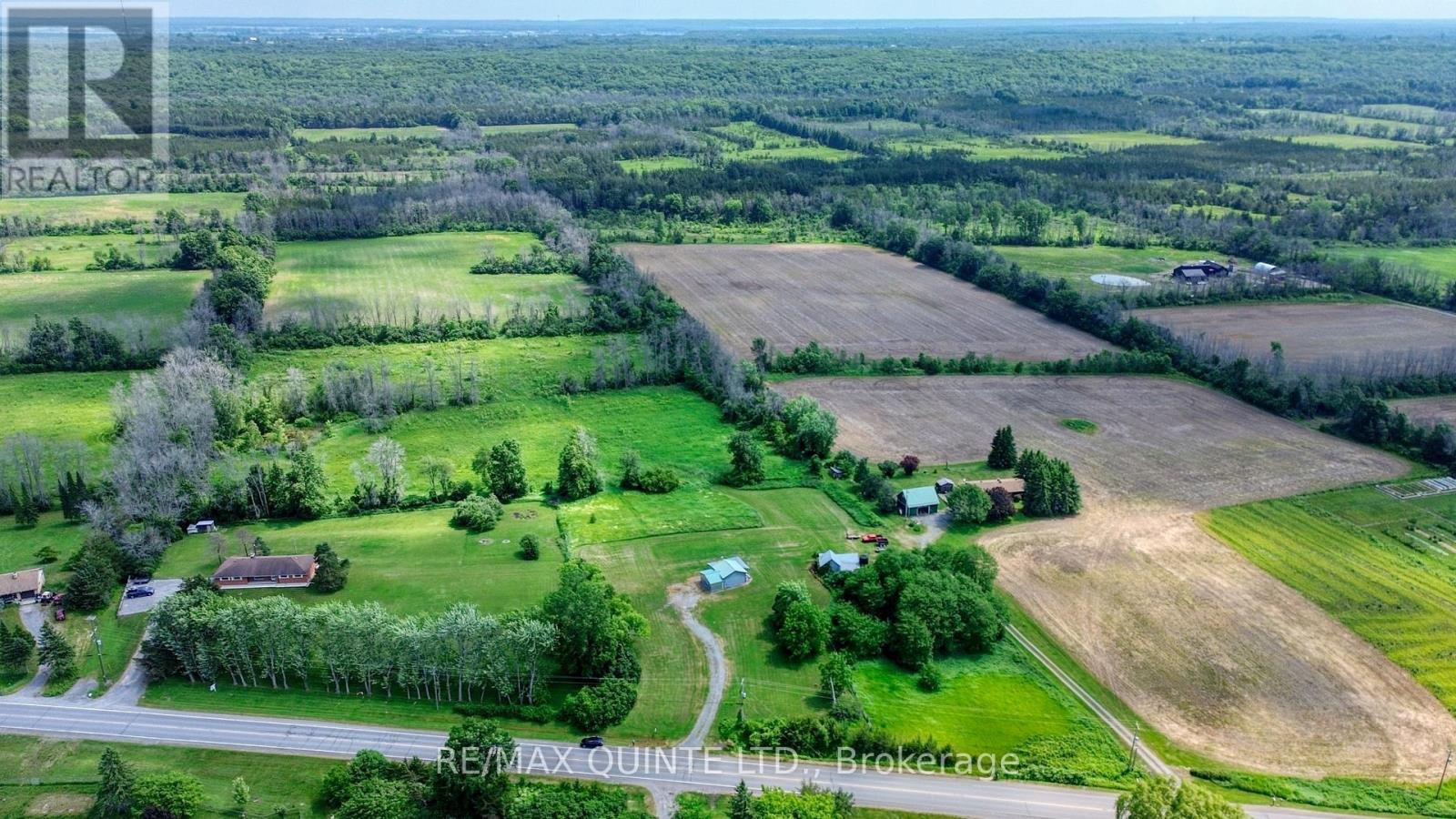 2878 County Road 15, Prince Edward County, Ontario  K0K 2T0 - Photo 5 - X12239883