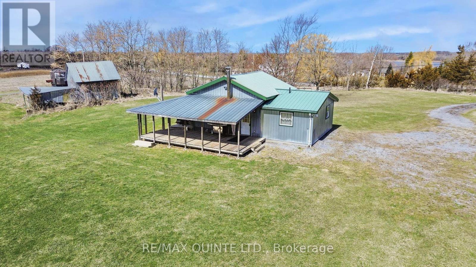 2878 County Road 15, Prince Edward County, Ontario  K0K 2T0 - Photo 7 - X12239883