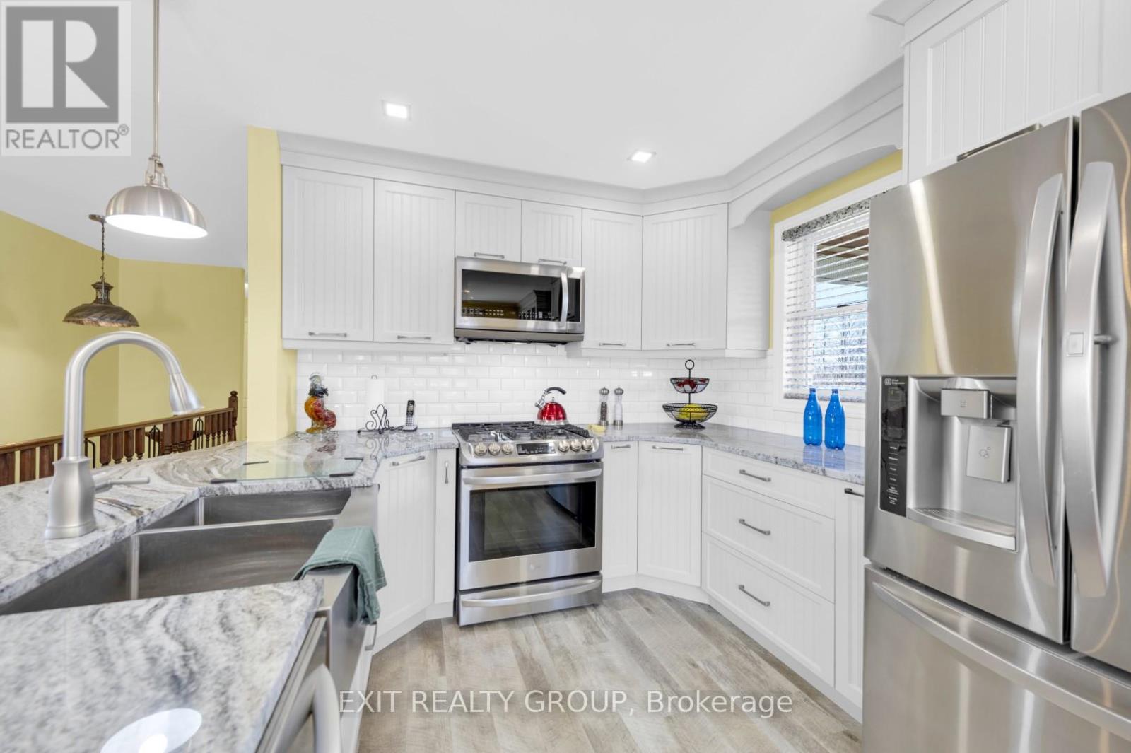 1690 Wallbridge Loyalist Road, Quinte West, Ontario  K8N 4Z5 - Photo 13 - X12239944