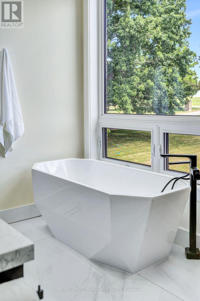 2528 County Rd 3, Prince Edward County, Ontario  K0K 1L0 - Photo 18 - X12240297