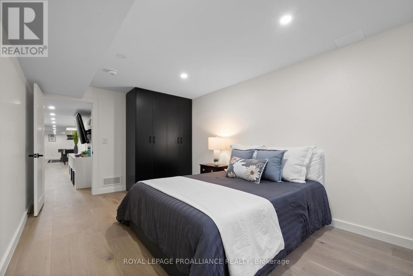 2528 County Rd 3, Prince Edward County, Ontario  K0K 1L0 - Photo 29 - X12240297