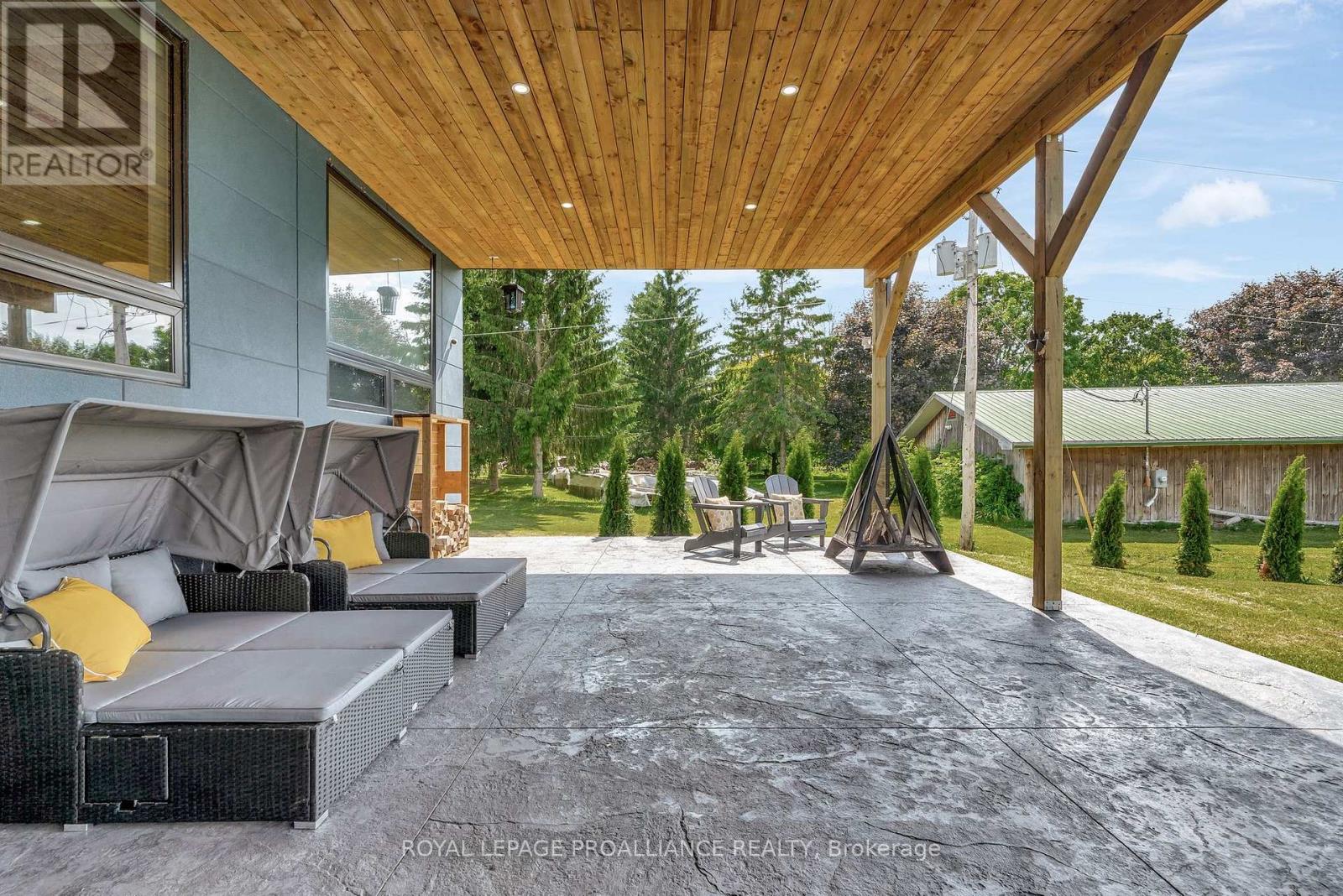 2528 County Rd 3, Prince Edward County, Ontario  K0K 1L0 - Photo 34 - X12240297