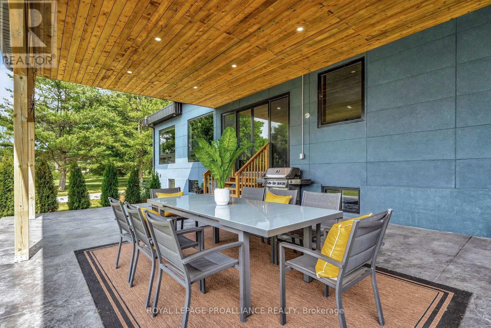 2528 County Rd 3, Prince Edward County, Ontario  K0K 1L0 - Photo 36 - X12240297