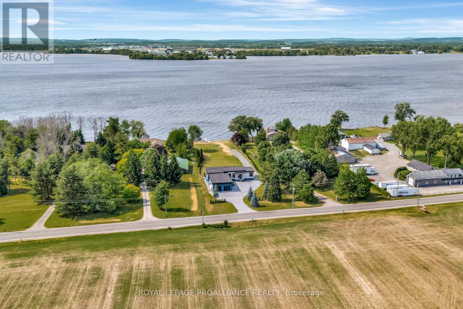 2528 County Rd 3, Prince Edward County, Ontario  K0K 1L0 - Photo 45 - X12240297