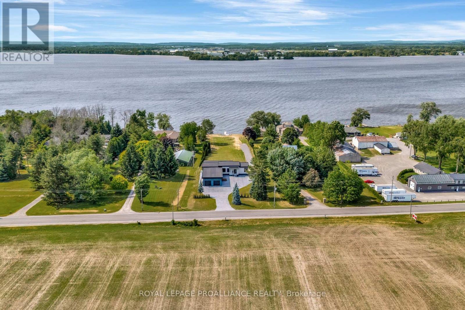 2528 County Rd 3, Prince Edward County, Ontario  K0K 1L0 - Photo 46 - X12240297