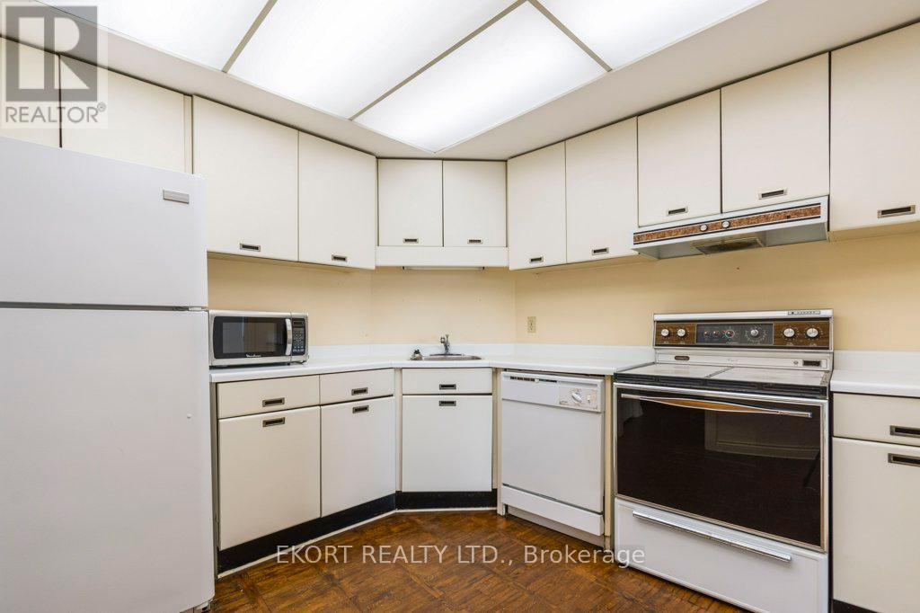 604 - 2 South Front Street, Belleville, Ontario  K8N 5K7 - Photo 14 - X12242101