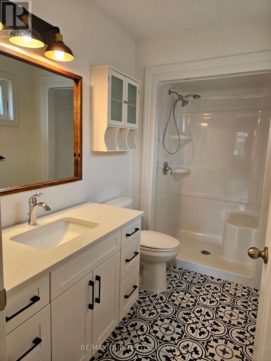 52 Mercedes Drive, Belleville, Ontario  K8N 0B7 - Photo 13 - X12242660