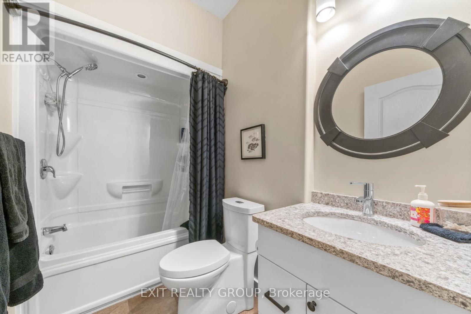 52 Aletha Drive, Prince Edward County, Ontario  K0K 3L0 - Photo 12 - X12242863