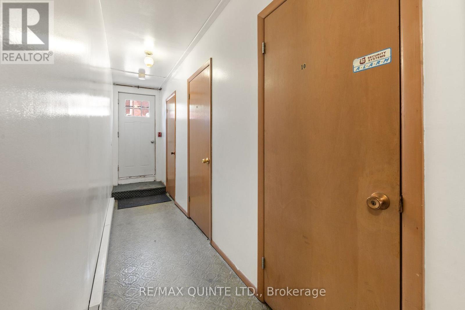 30 Henry Street, Belleville, Ontario  K8N 1N2 - Photo 15 - X12244933