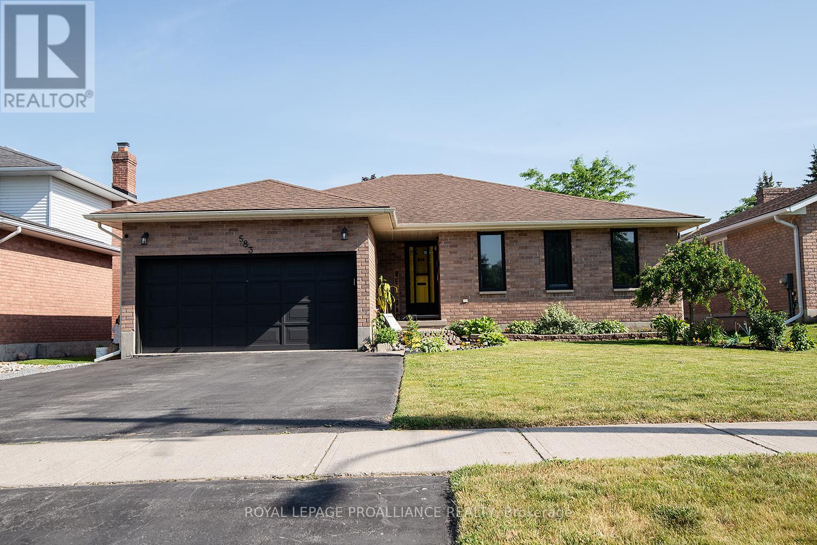 583 VICTORIA AVENUE, Belleville, Ontario