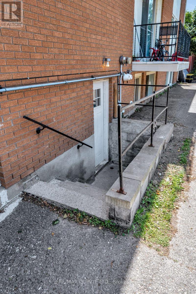 30 Henry Street, Belleville, Ontario  K8N 1N2 - Photo 22 - X12245217