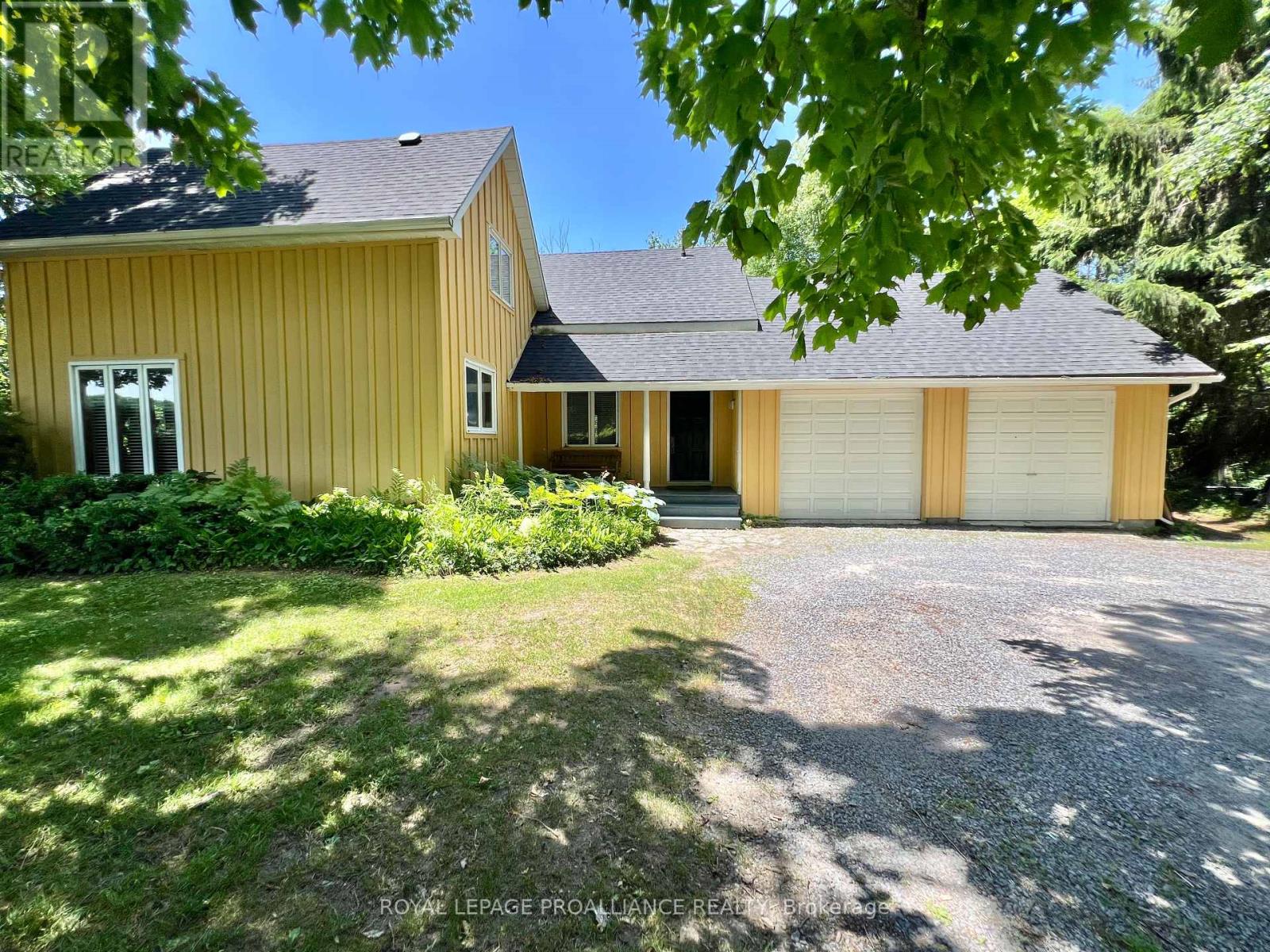 352 County Road 10, Prince Edward County, Ontario  K0K 2T0 - Photo 2 - X12245340