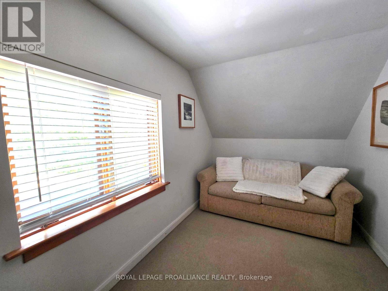 352 County Road 10, Prince Edward County, Ontario  K0K 2T0 - Photo 20 - X12245340