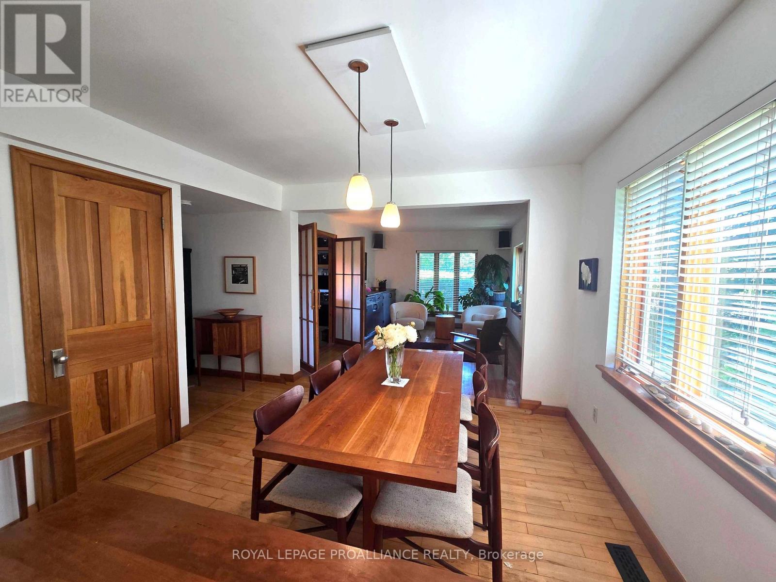 352 County Road 10, Prince Edward County, Ontario  K0K 2T0 - Photo 7 - X12245340