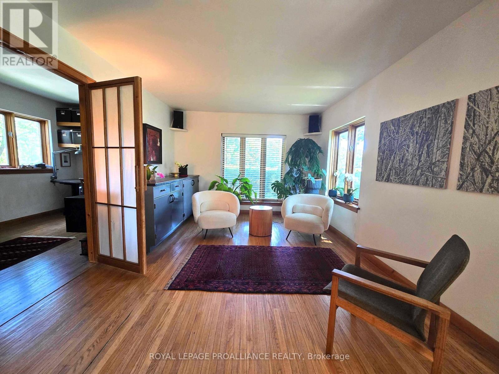 352 County Road 10, Prince Edward County, Ontario  K0K 2T0 - Photo 8 - X12245340