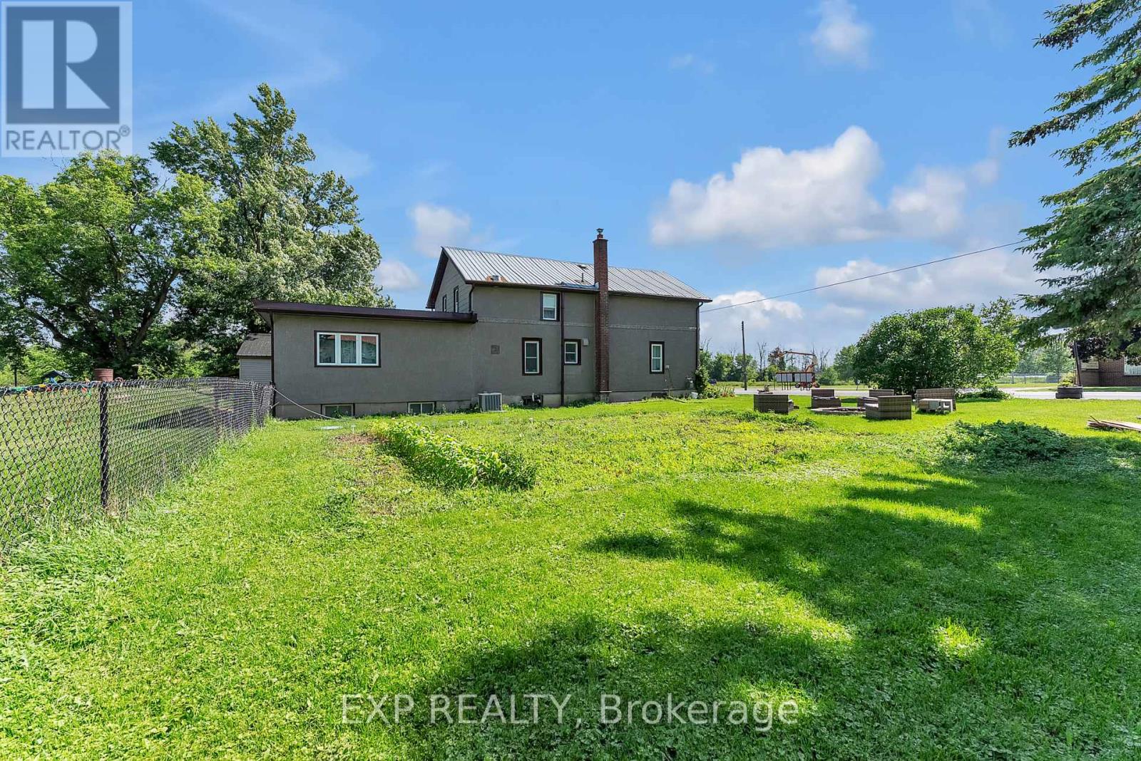 113 Pleasant Drive, Greater Napanee, Ontario  K0K 2Z0 - Photo 15 - X12245415