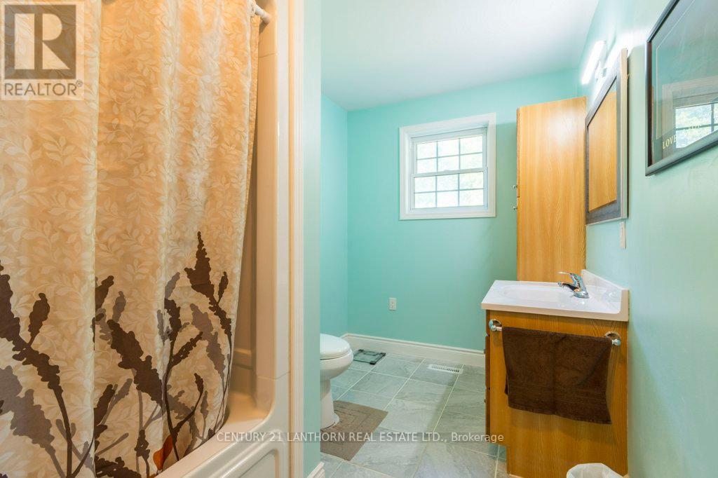 27 Bursthall Street, Marmora And Lake, Ontario  K0K 2M0 - Photo 12 - X12246484