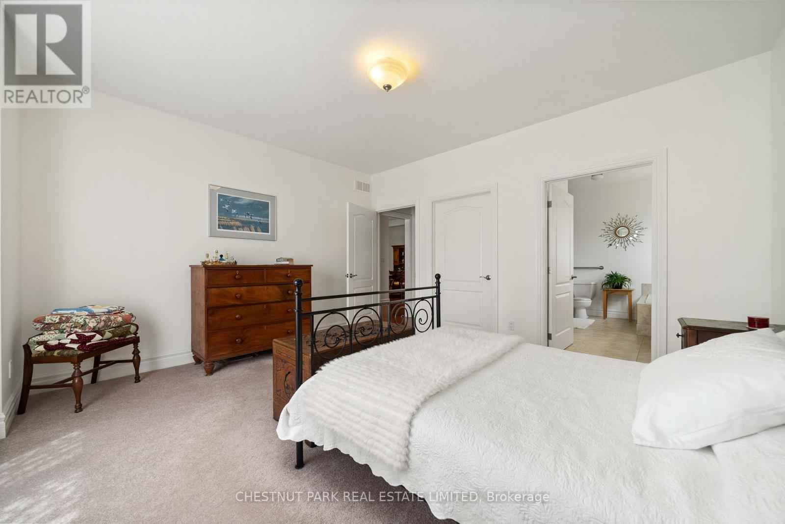 68 Maplehurst Crescent, Prince Edward County, Ontario  K0K 3L0 - Photo 15 - X12246626