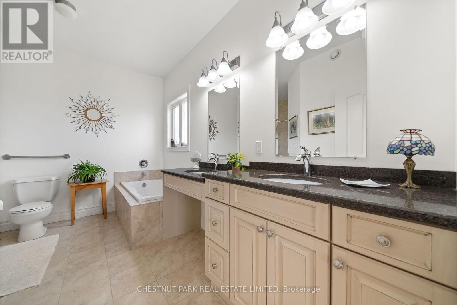 68 Maplehurst Crescent, Prince Edward County, Ontario  K0K 3L0 - Photo 16 - X12246626