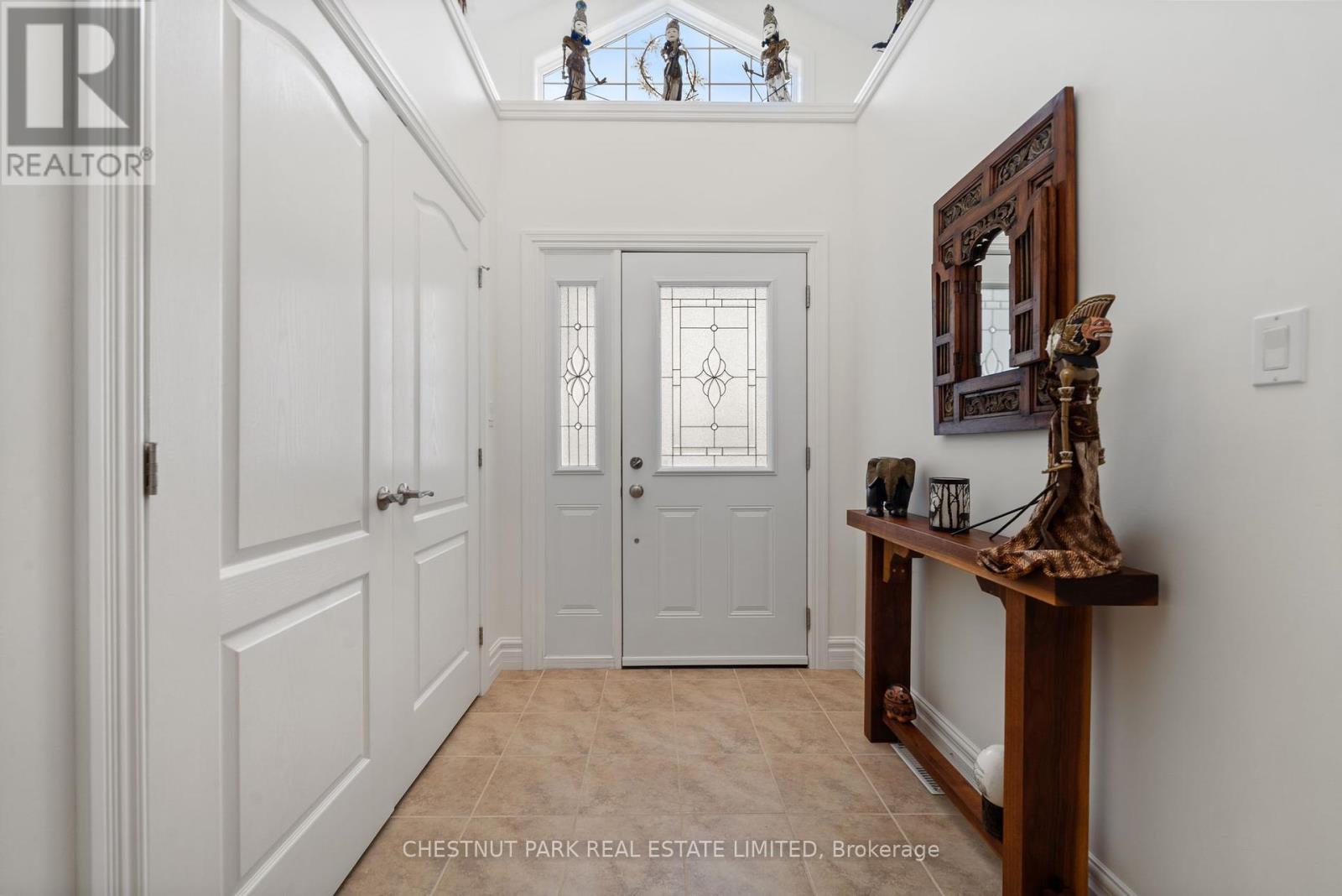 68 Maplehurst Crescent, Prince Edward County, Ontario  K0K 3L0 - Photo 2 - X12246626