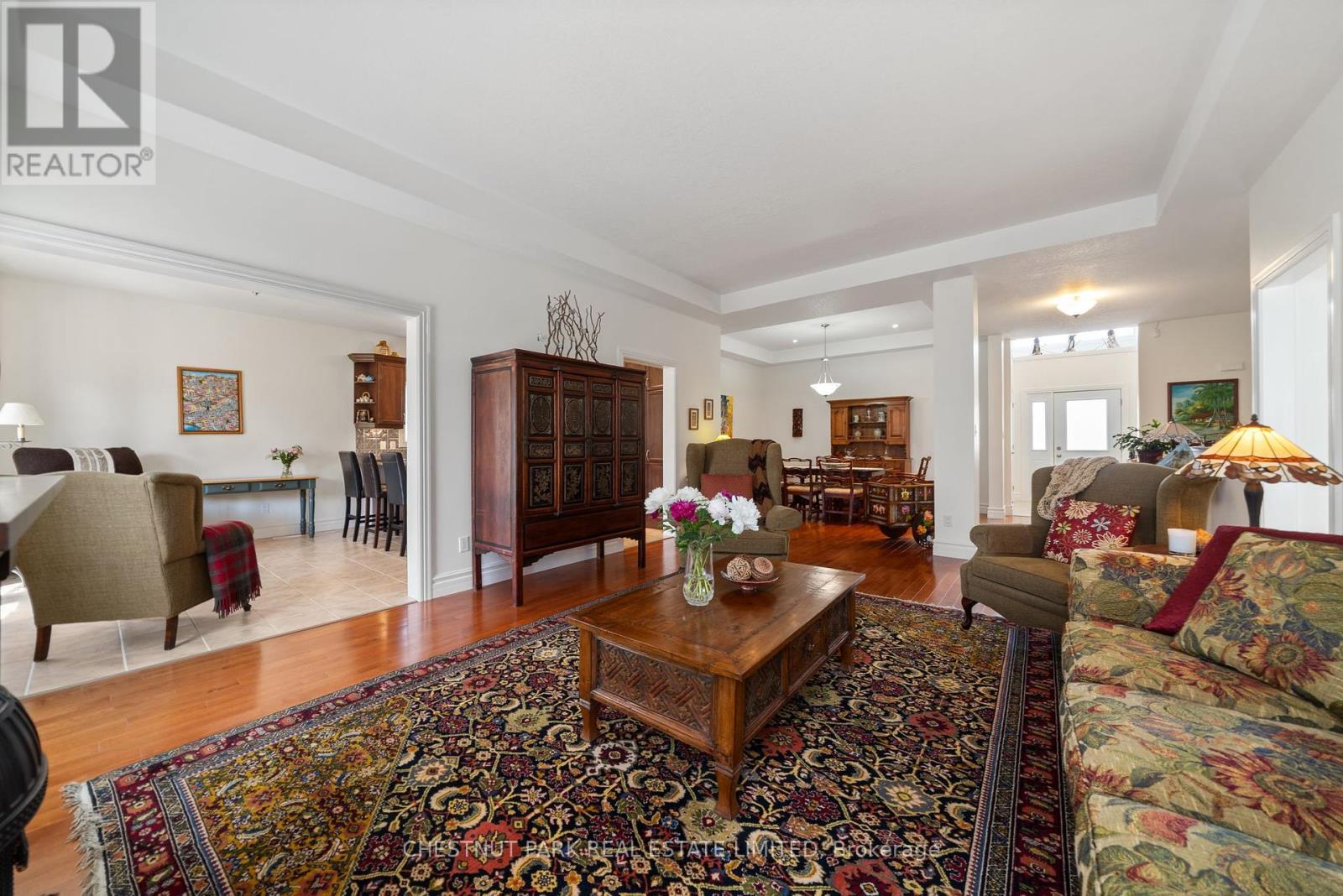 68 Maplehurst Crescent, Prince Edward County, Ontario  K0K 3L0 - Photo 8 - X12246626