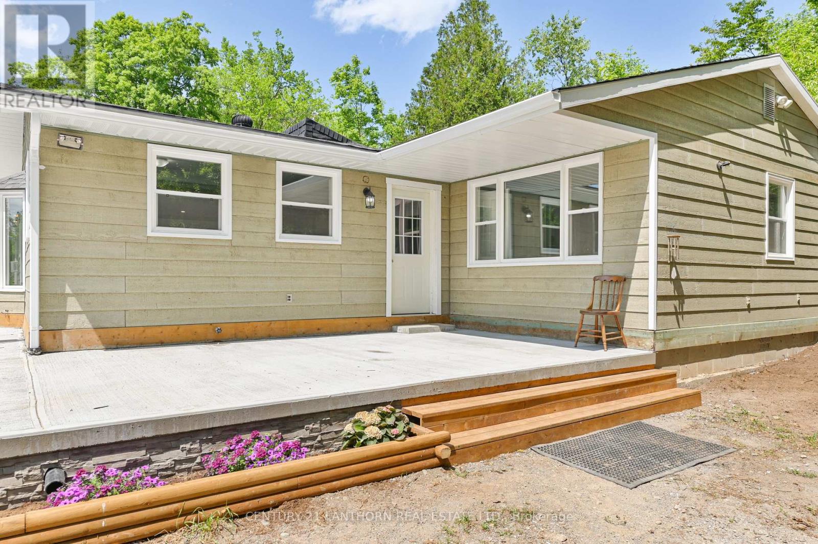 932 Hunt Club Road, Madoc, Ontario  K0K 2K0 - Photo 10 - X12247380