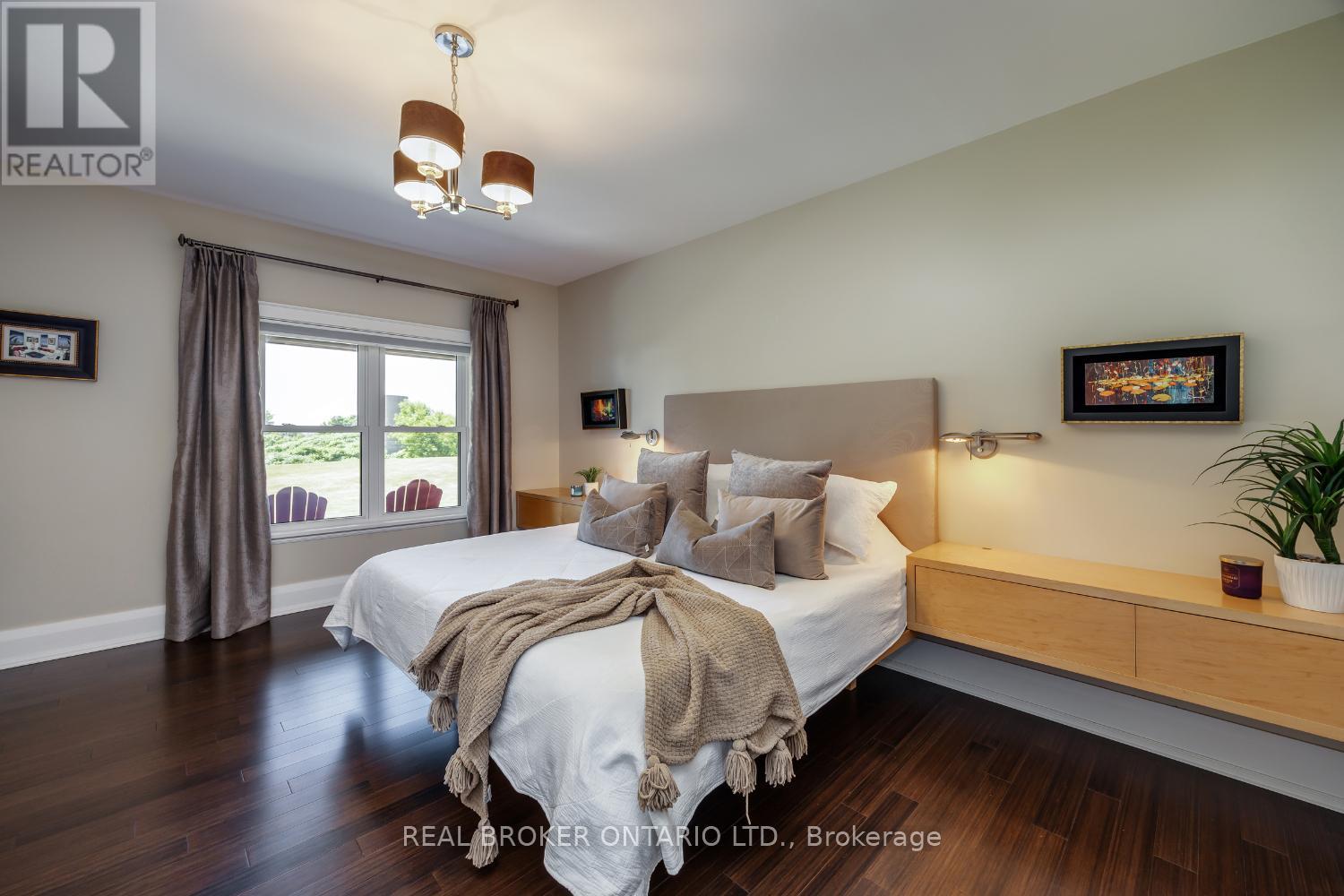 13762 Loyalist Parkway, Prince Edward County, Ontario  K0K 2T0 - Photo 14 - X12247476