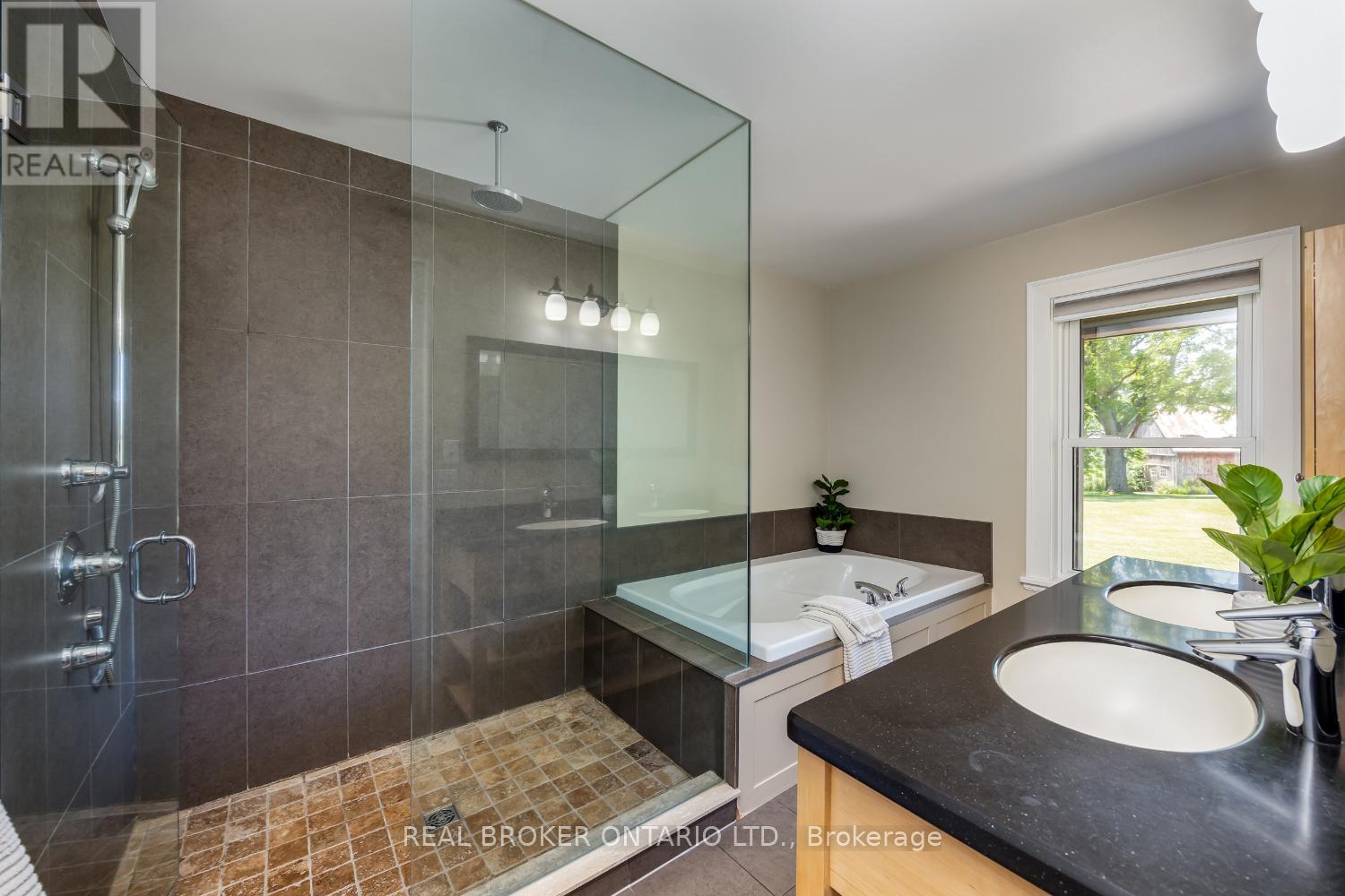 13762 Loyalist Parkway, Prince Edward County, Ontario  K0K 2T0 - Photo 16 - X12247476