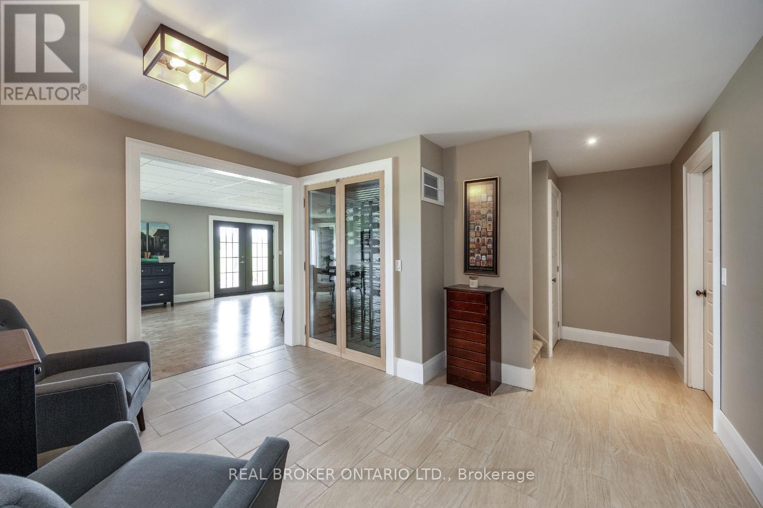 13762 Loyalist Parkway, Prince Edward County, Ontario  K0K 2T0 - Photo 25 - X12247476