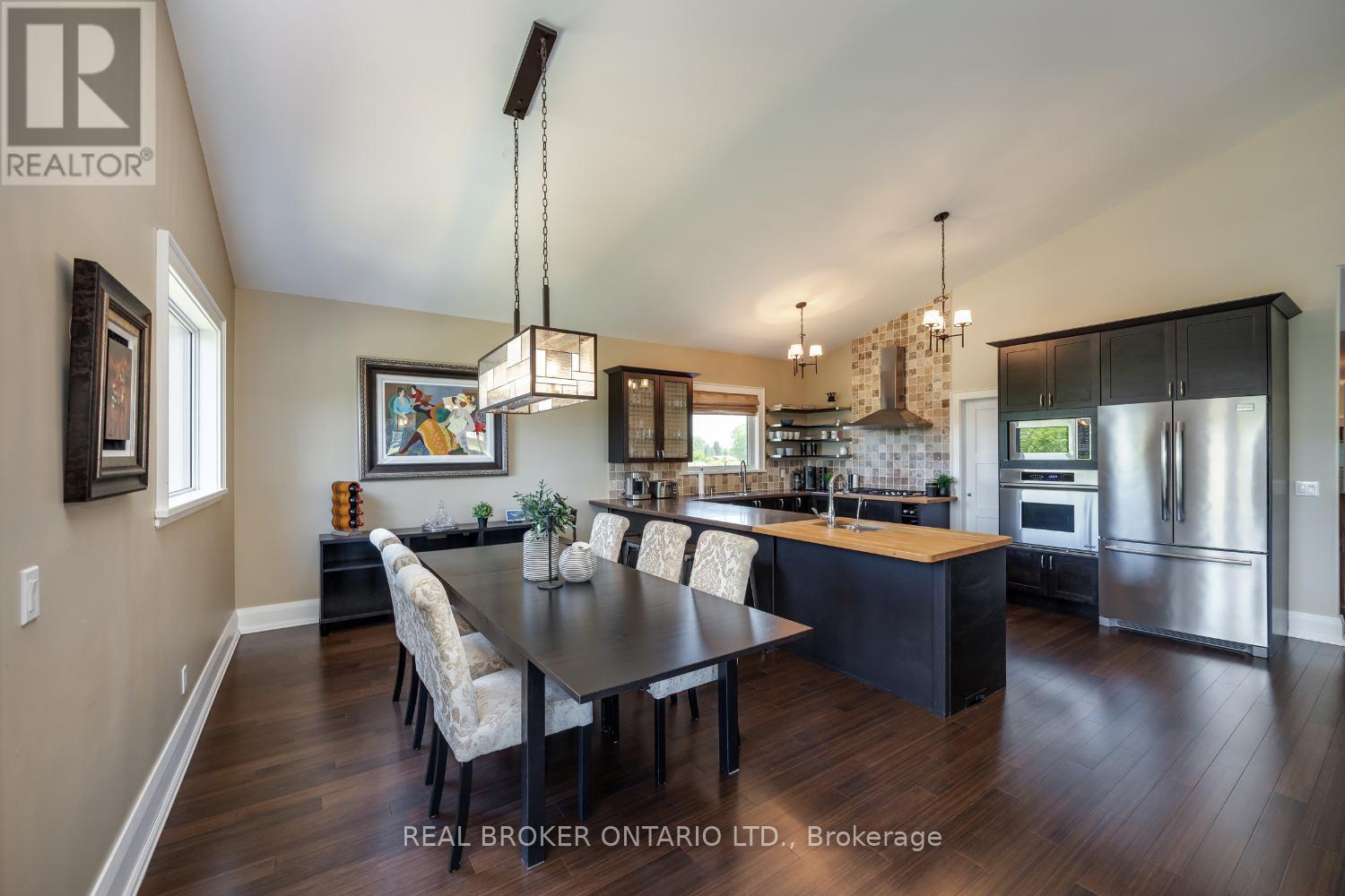 13762 Loyalist Parkway, Prince Edward County, Ontario  K0K 2T0 - Photo 8 - X12247476