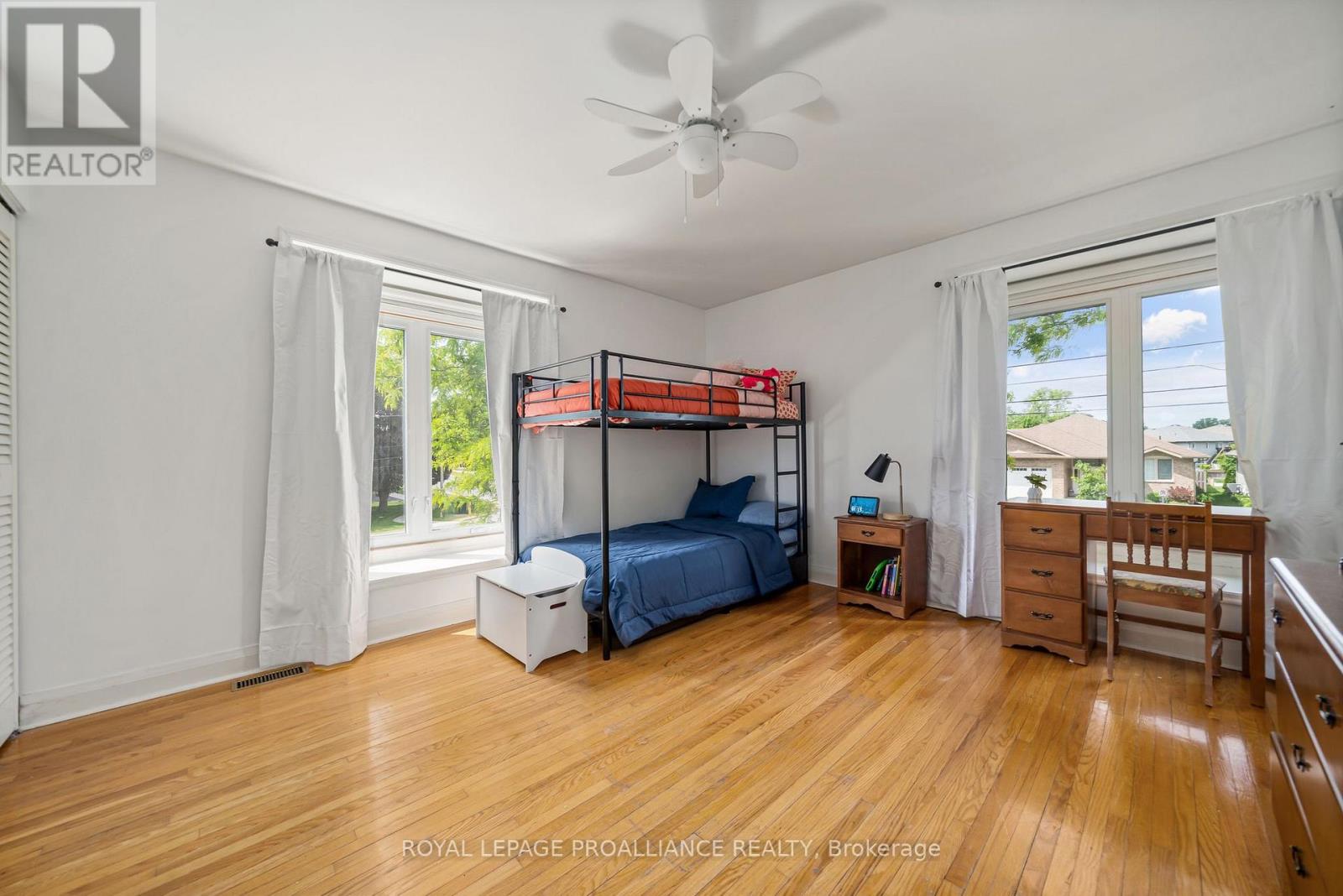 27 Forest Hill Crescent, Belleville, Ontario  K8N 4M4 - Photo 24 - X12247533