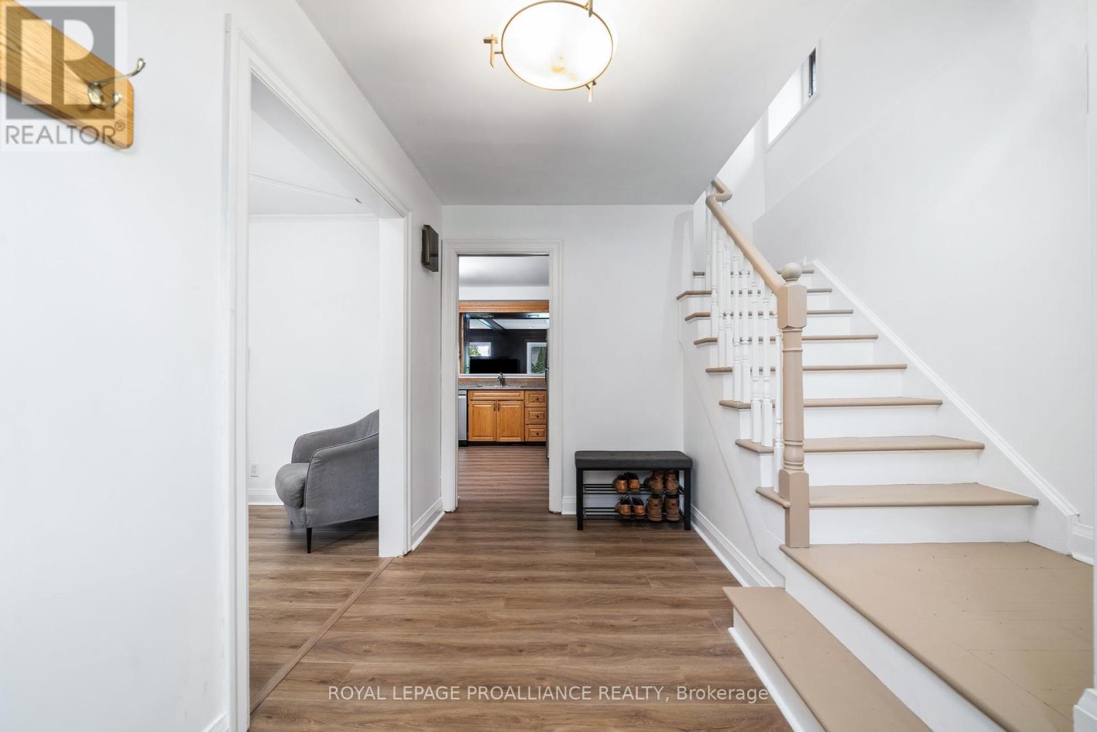 27 Forest Hill Crescent, Belleville, Ontario  K8N 4M4 - Photo 8 - X12247533