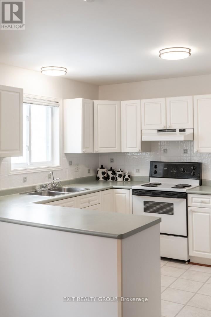 7 Cretney Drive, Prince Edward County, Ontario  K0K 3L0 - Photo 19 - X12248208