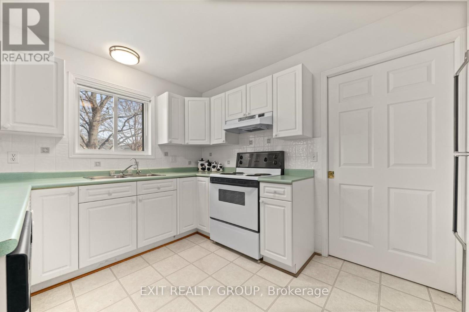 7 Cretney Drive, Prince Edward County, Ontario  K0K 3L0 - Photo 20 - X12248208