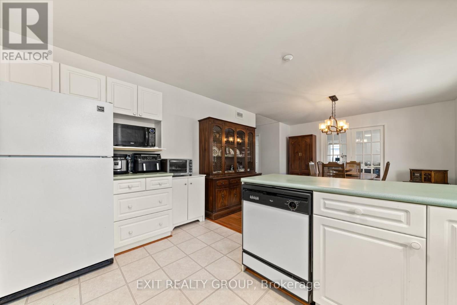 7 Cretney Drive, Prince Edward County, Ontario  K0K 3L0 - Photo 22 - X12248208