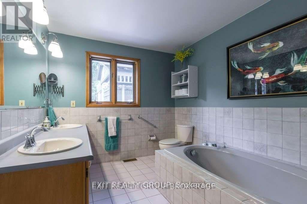 23 Palmer Road, Tweed, Ontario  K0K 3J0 - Photo 18 - X12250922