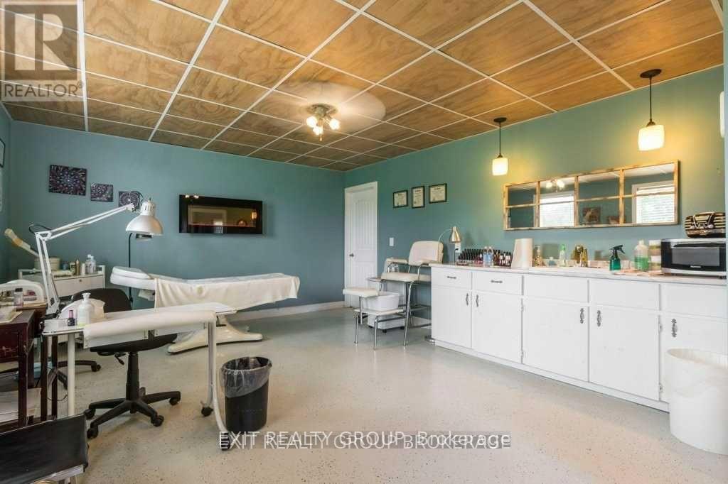 23 Palmer Road, Tweed, Ontario  K0K 3J0 - Photo 34 - X12250922