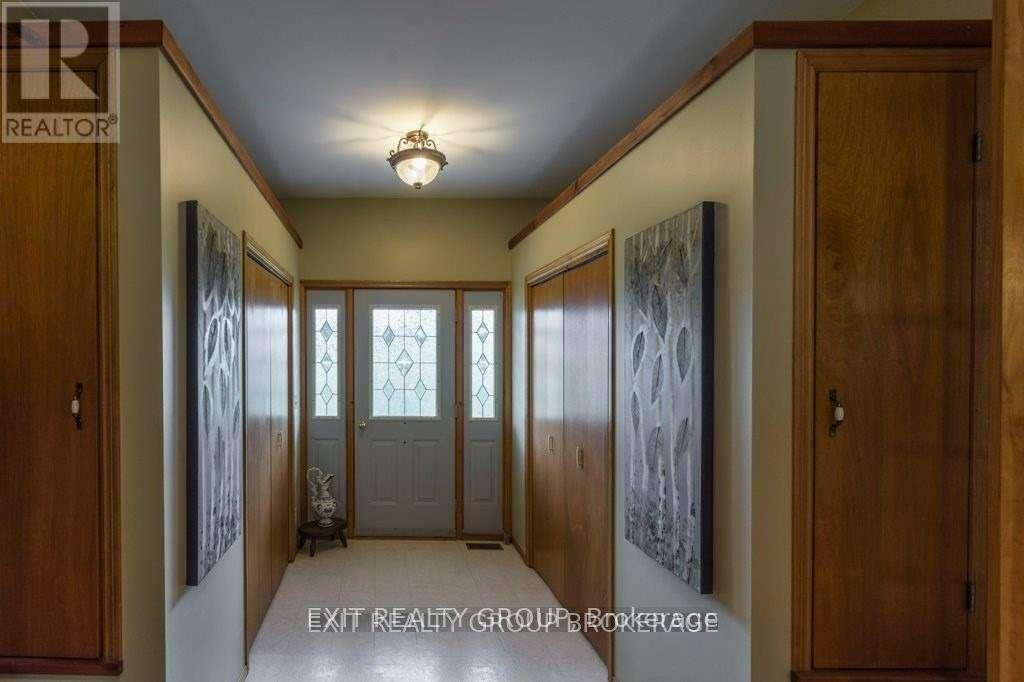 23 Palmer Road, Tweed, Ontario  K0K 3J0 - Photo 4 - X12250922