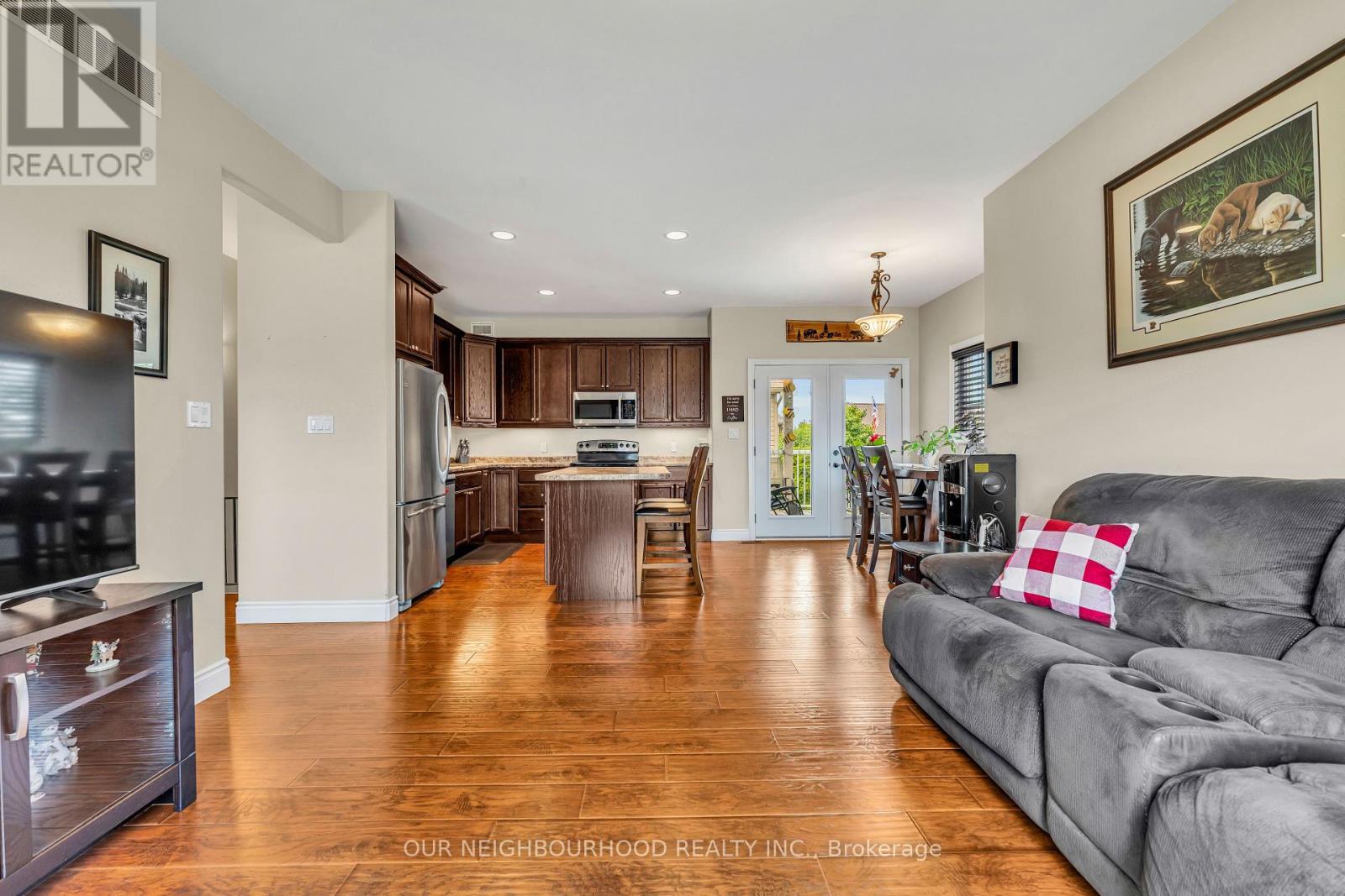 16 Cortland Crescent, Cramahe, Ontario  K0K 1S0 - Photo 7 - X12251711